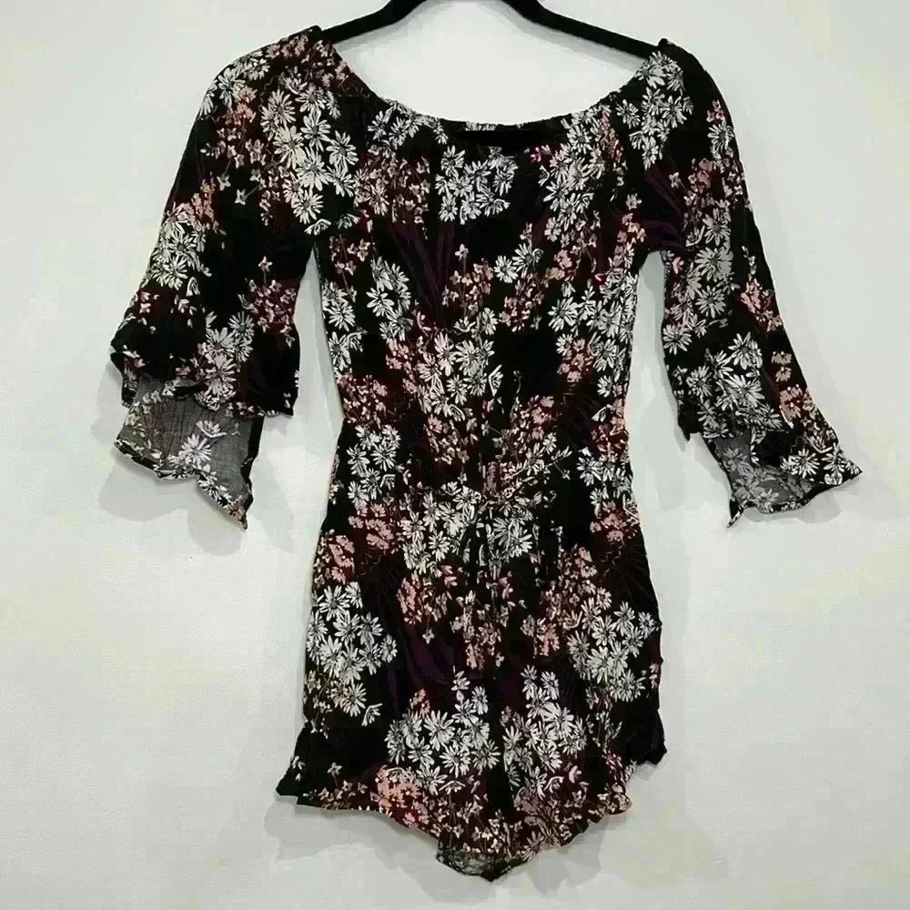 NWT Express Floral Romper